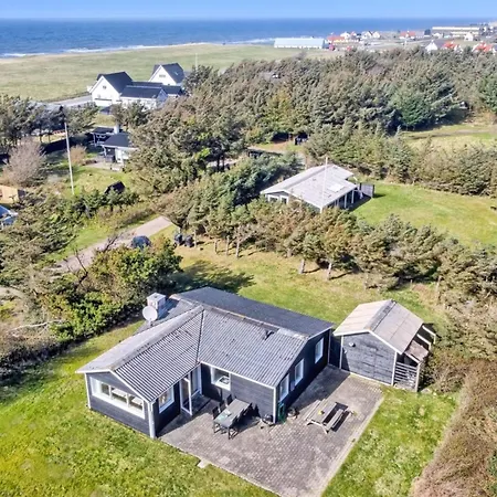 Lisabeth - 250m From The Sea By Interhome *