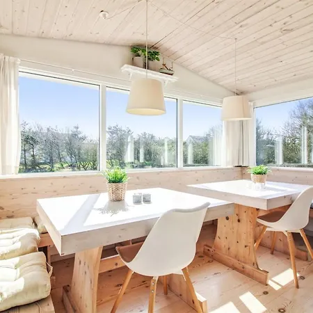 Lisabeth - 250m From The Sea By Interhome Feriehus