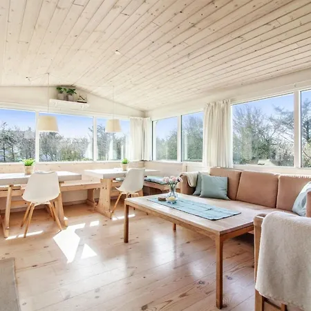 Lisabeth - 250m From The Sea By Interhome Feriehus