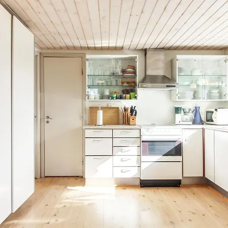 Nyaraló Lisabeth - 250m From The Sea By Interhome *