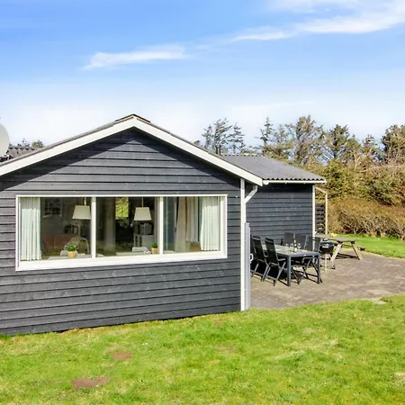 Nyaraló Lisabeth - 250m From The Sea By Interhome